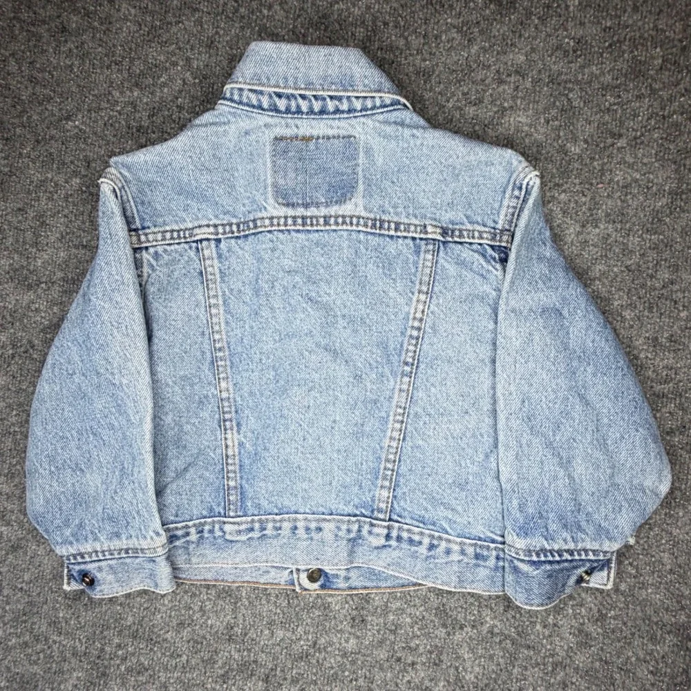 Vintage 90's Levis Denim Trucker Jacket Boys Light Wash Made in USA Size 4